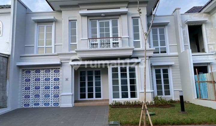 Disewakan Rumah Rapi Kamar 5 di Cluster Granada Alicante Gading Serpong