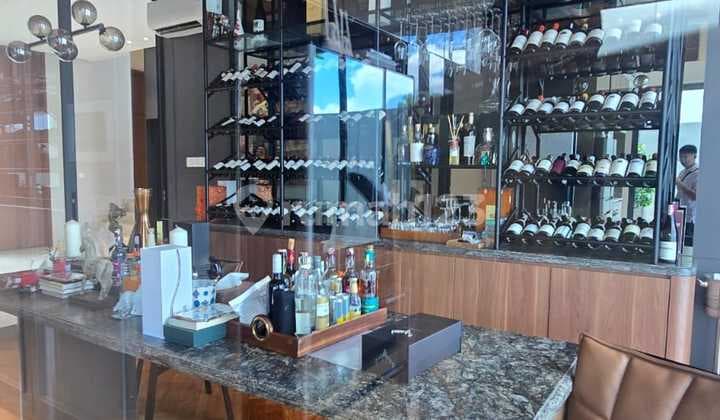 Dijual Rumah Mewah Semi Furnished Ada Pool dan Lift di Lyndon BSD City