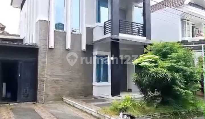 Dijual Murah Rumah Luas 180 M2 Carport 2 di Taman Pattaya Lippo Karawaci