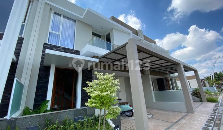 Dijual Rumah Baru 2 Lantai, Cluster Elite, Nyaman Dan Asri, Dekat Kampus di Sleman Yogyakarta