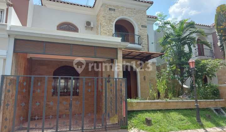 Dijual Rumah Cantik Dalam Perumahan Elite Casa Grande Yogyakarta