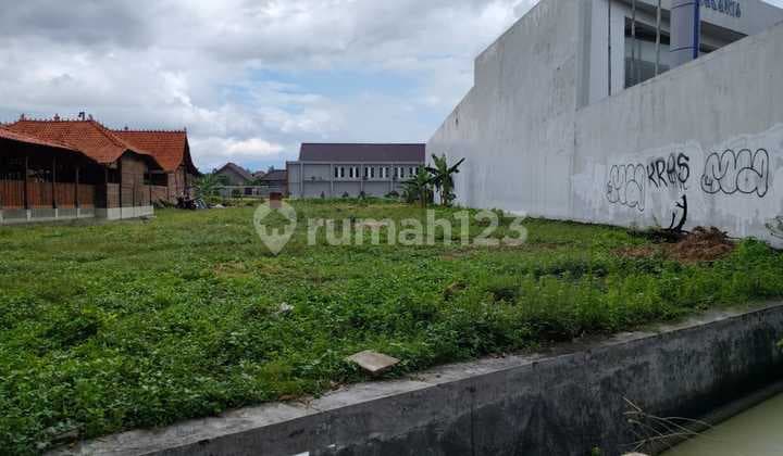 For Sale Large Land 4447 m², Strategic Location, Suitable for Business / Investment in Yogyakarta