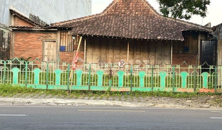 Dijual Tanah 466 m2 Pekarangan Lokasi Strategis Tengah Kota Yogyakarta