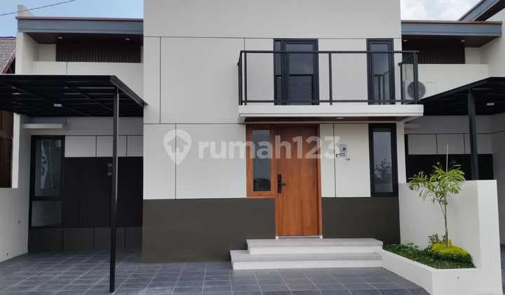 Dijual Rumah Millenial Siap, Ada Mezanin, Cantik, Strategis di Godean