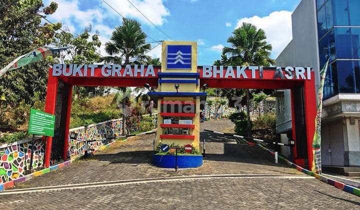 Rumah Butuh Renovasi Unfurnished SHM di Bukit Graha Bhakti Asri, Semarang