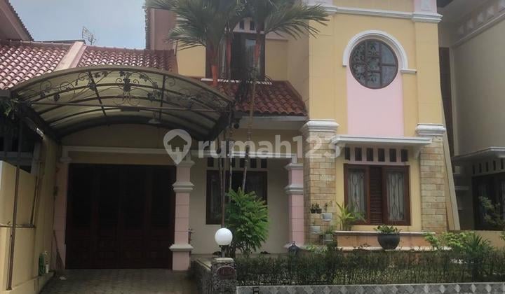 Rumah 2 Lantai Bagus SHM di Ngesrep Timur V, Semarang