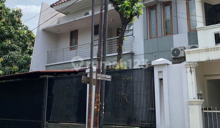 House in Rawamangun 2 Floors Good SHM South