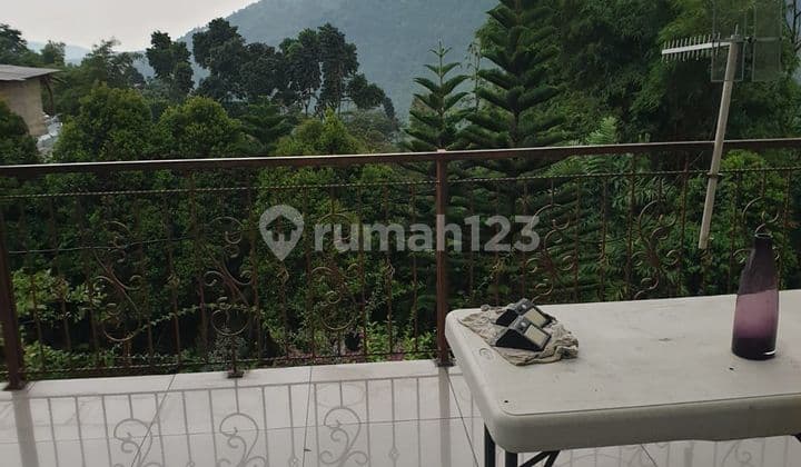 For Sale Villa Bojong Koneng 3 Lantai SHM Bagus