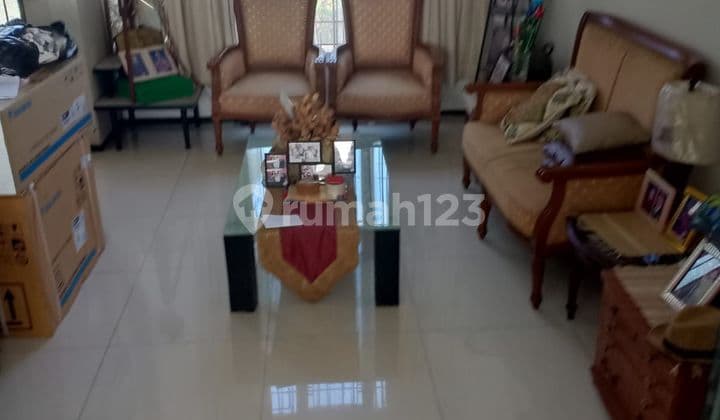 Rumah di Cempaka Putih SHM Bagus Banyak Akses