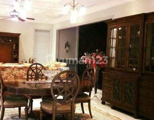 Rumah di Luxurious House Jati Padang 2 Lantai SHM Bagus