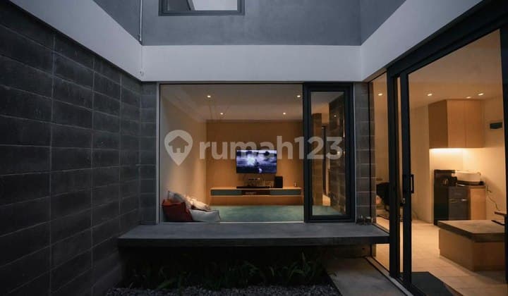 Rumah Modern di Kawasan Sejuk Bandung Utara Gegerkalong