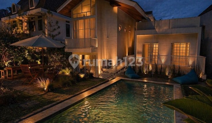 Luxury Villa Dago Pakar Scandinavian Style, Cocok Airbnb SHM