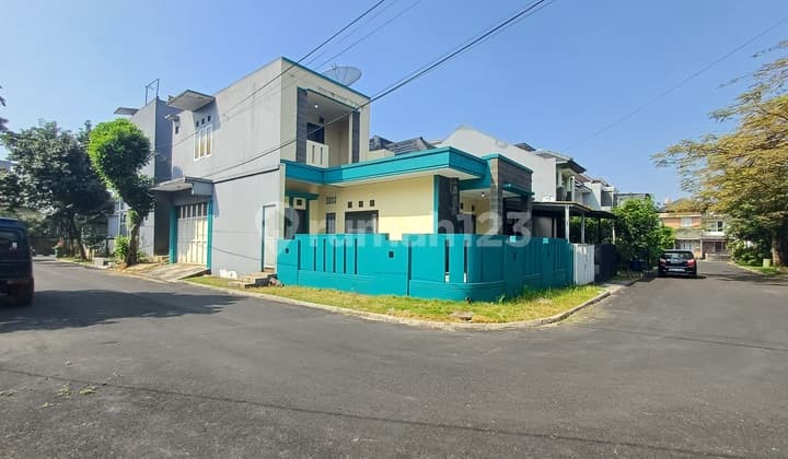 Rumah Hook One Gate System, Keamanan 24 Jam di Buah Batu Regency