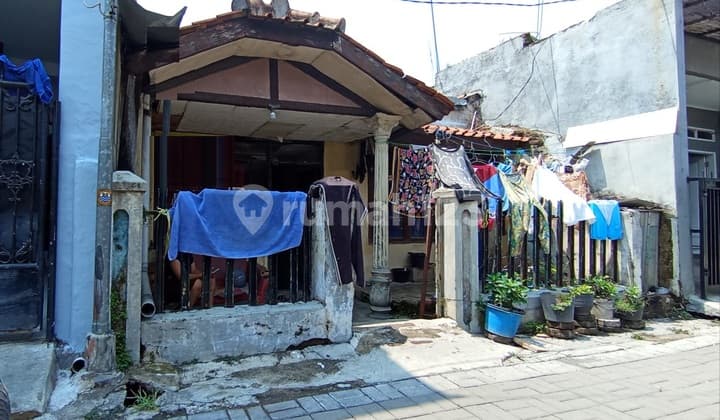 Rumah Lokasi Strategis di Cijerah