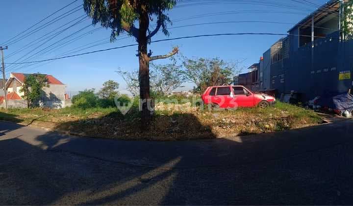Land Suitable for Building Warehouses or Houses in Sariwangi Raya