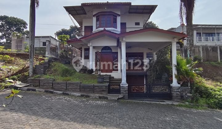 Rumah Lingkungan Aman Asri di Griya Asri Cahaya Cipageran, Cimahi