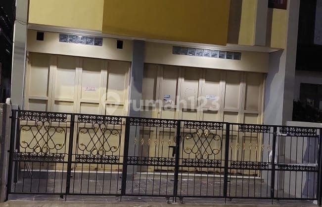 Ruko Cocok Untuk Kantor Maupun Tempat Usaha di Cihanjuang Raya