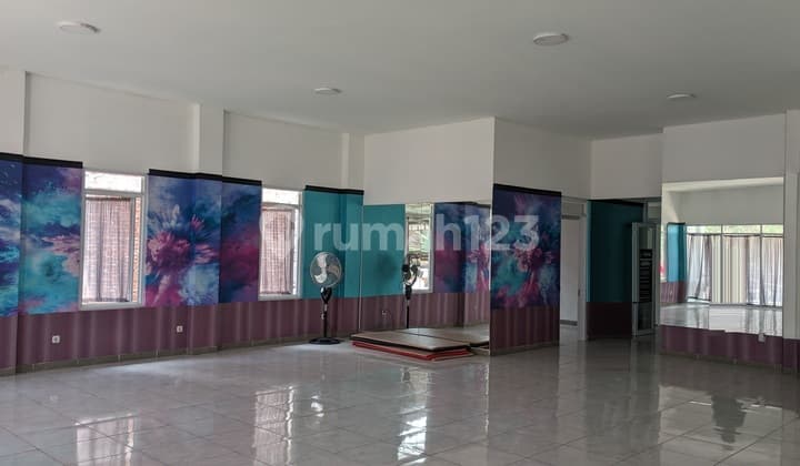 Ruko Semi Furnished Cocok Untuk Cafe di H. Gofur, Cimahi