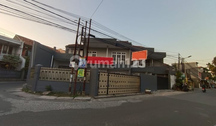 Ruko Hook 2 Lantai Cocok Untuk Usaha di Gunung Batu