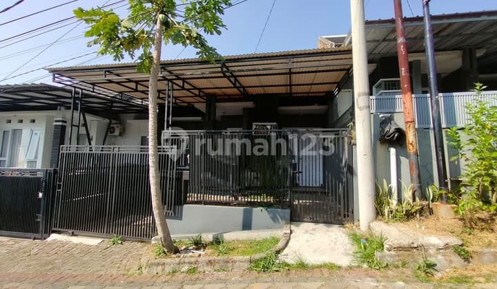 Good Minimalist House at Sanghyang Pancanaka Hill, Cibeber