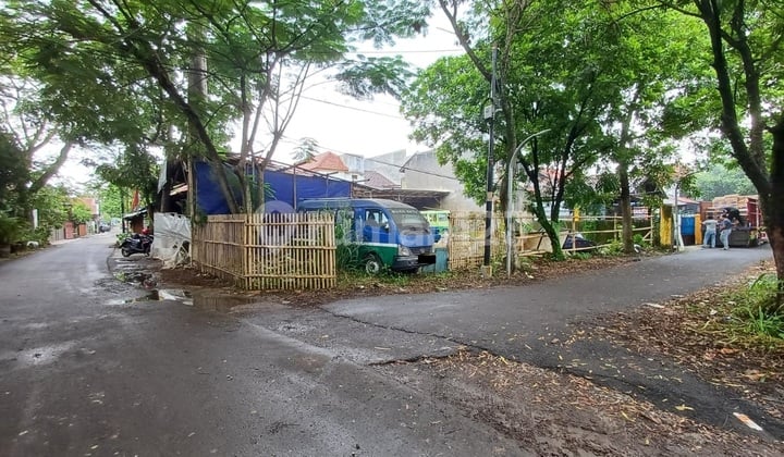 Tanah Berada di Lingkungan Asri di Buah Batu