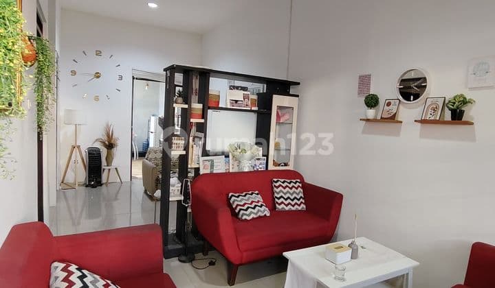 Rumah Semi Furnished, Akses Jalan Besar di Green Ville, Cilame