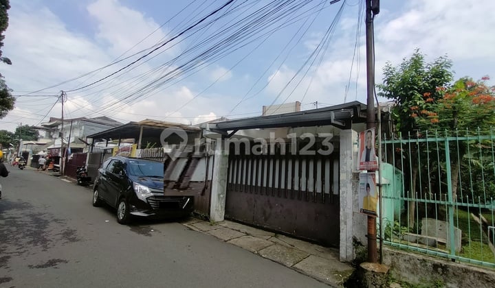 Rumah Semi Furnished Lokasi Strategis di Pasir Koja