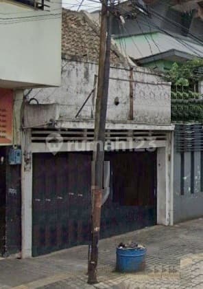 Ruko Kawasan Ramai Dekat Alun Alun Bandung di Dalem Kaum