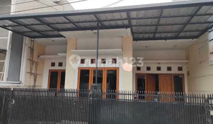 Dijual Rumah Bagus Dekat Komplek Pratista Antapani
