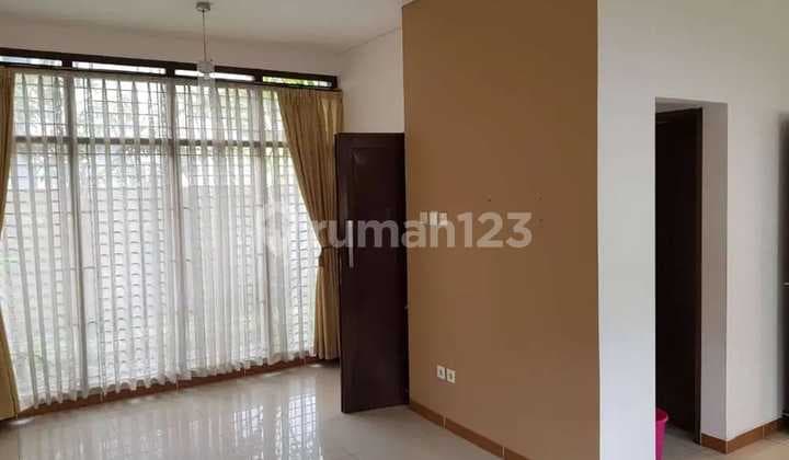 Disewakan Rumah di Komplek Cipaku Indah Setiabudi
