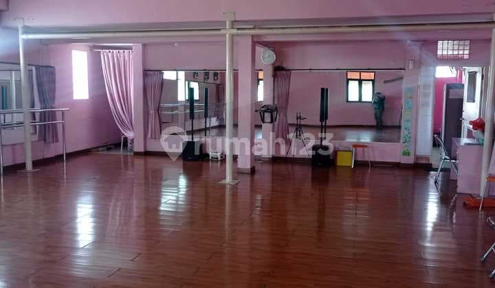 Rumah SHM Bisa Untuk Usaha di Ciateul Inggit Garnasih Bandung