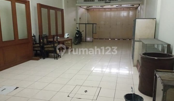 Ruko Bagus SHM siap pakai di A Yani Cicadas Bandung