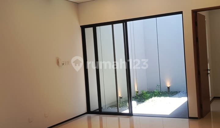 Rumah Lux Modern Strategis di Kompleks Muara Bandung