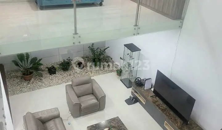 Dijual Rumah Bagus Siap Huni di Mekar Wangi