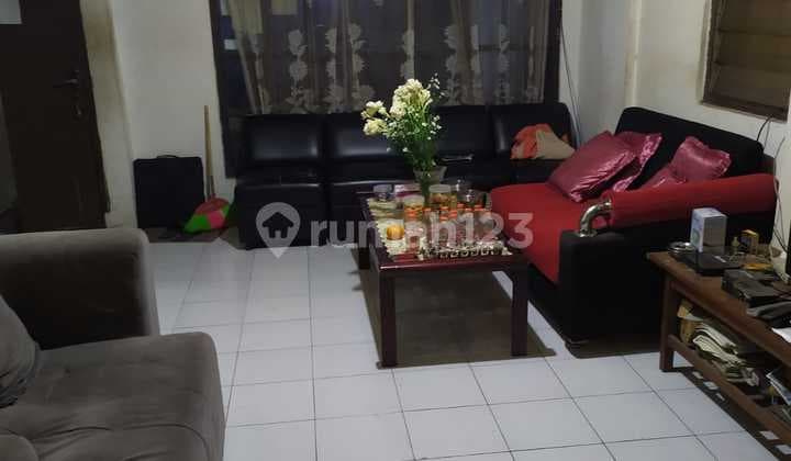 For Sale: House in Downtown Sayap Supratman Riau Bandung