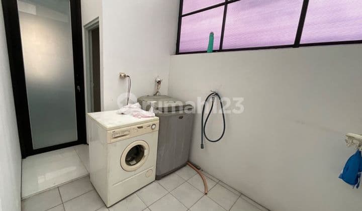 Dijual Rumah Di Setraduta Shm Bagus Harga Nego