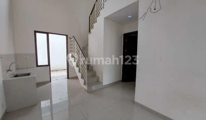Disewakan Murah Rumah Cluster Shinano Dekat Aeon Mall Akses Tol, Jakarta Garden City, Cakung, Jakarta Timur 030