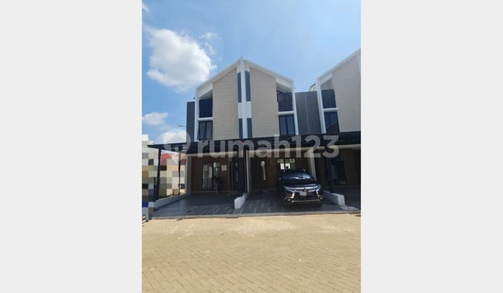 Sewa Rumah Gress Baru! Cluster Alamanda Jakarta Garden City - Tipe Attic dan Posisi Hoek (007)