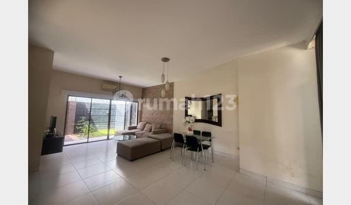 Jual Cepat! Rumah Mewah Cluster Alamanda Jakarta Garden City - Siap Huni & Lokasi Strategis! (015)