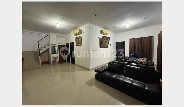 Sewa Rumah Mewah Full Furnished Cluster Alamanda Jgc - Luas & Siap Huni! 015