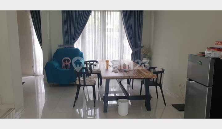 Dijual Rumah Mewah Siap Huni Ada Kolam Renang di Metland Menteng, Cakung, Jakarta Timur, 026