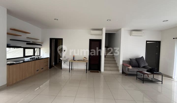 Sewa Cluster Wisteria Metland Menteng - Hunian Mewah dengan Attic Room & Full AC! (007)