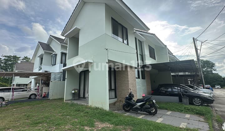 Dijual Rumah SUPER MURAH Posisi HOOK Cluster De Okwood Hanya 1 M Di Mutiara Gading City Bekasi 027