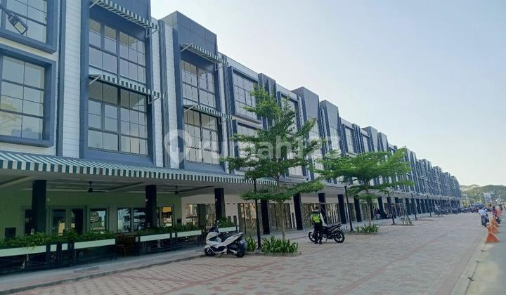 Investasi Meroket! Jual Ruko Americano 3 Lantai Limited Edition - Harga Perdana, Untung Berlipat, di Metland Menteng, Cakung