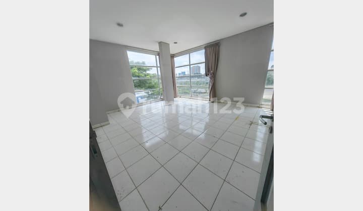 Rented Out 3-Story Corner Shop at Bekasi Town Square (Betos) - Strategic & Premium Location (013).