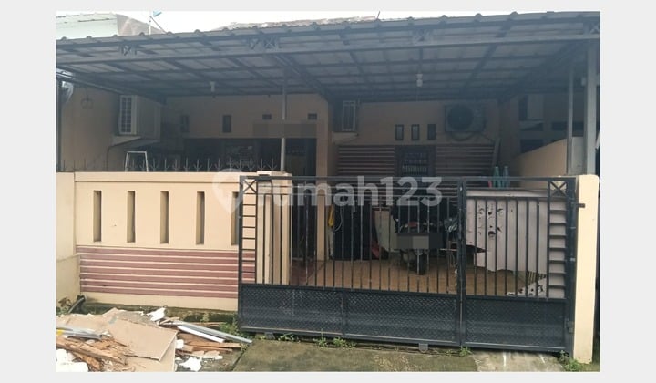 Rumah Strategis di Kota Harapan Indah - Jl. Salak Sudah SHM | Hanya 700 Juta! (028)