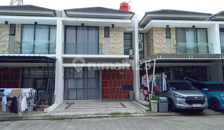The house has been renovated in Golden City.