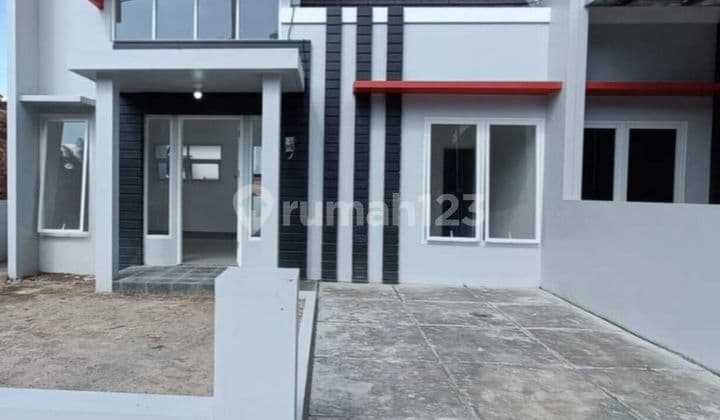 RUMAH SIAP HUNI DI PERUMAHAN TENANG SAMARINDA PALARAN 7045