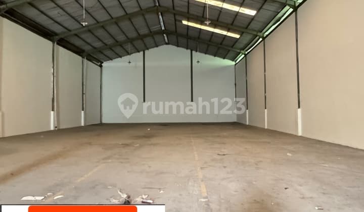 Gudang Bersih Siap Pakai Sungai Kunjang Ir Sutami 4291