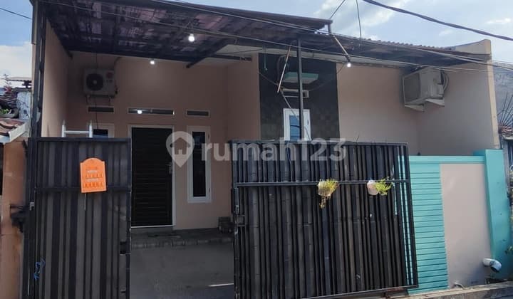 Disewa Rumah Harapan Indah Bekasi Kota (C0301)